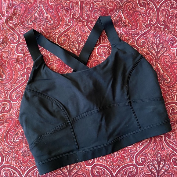 Brand new Lululemon top - Picture 1 of 3